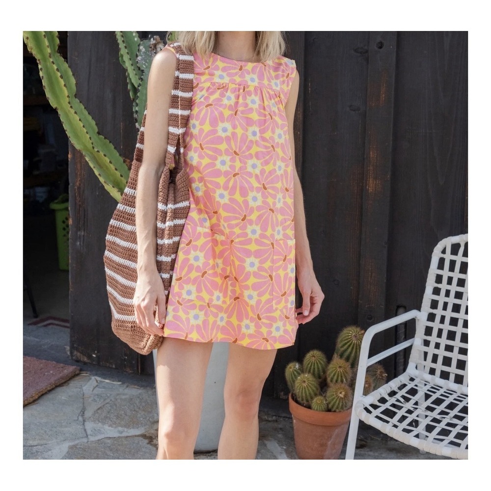 HAMMIES Santa Barbara - Mod Dress Yellow Poppy Smock Size‎ Medium NWT